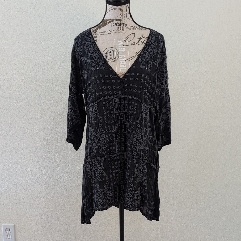 Johnny Was Black Tunic with Intricate Patterns